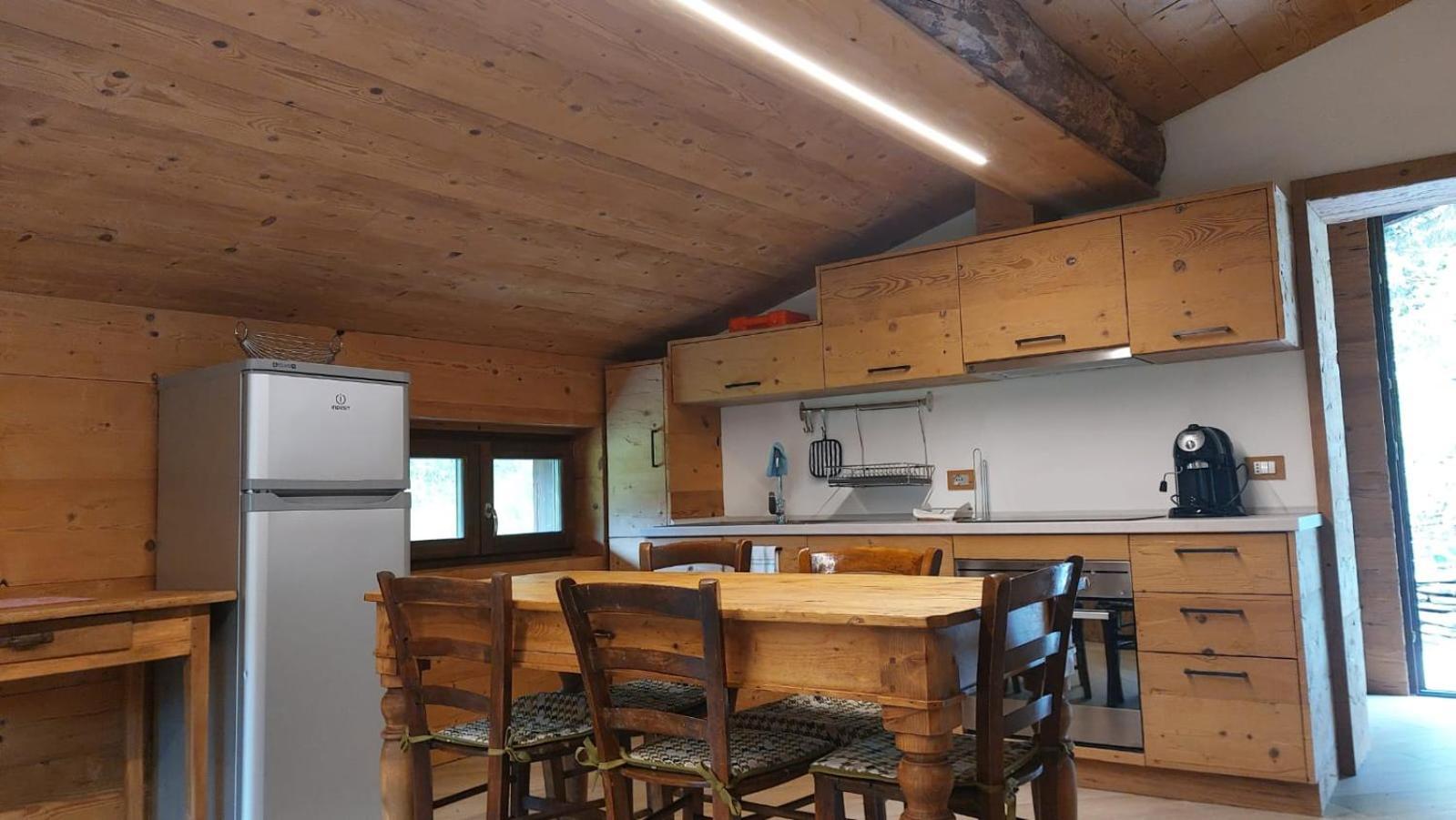 Agriturismo Piangembro Corteno Golgi ภายนอก รูปภาพ